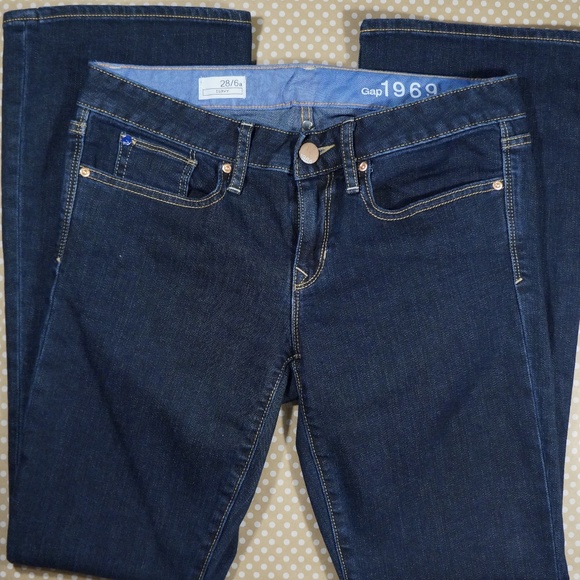 gap jeans size 28